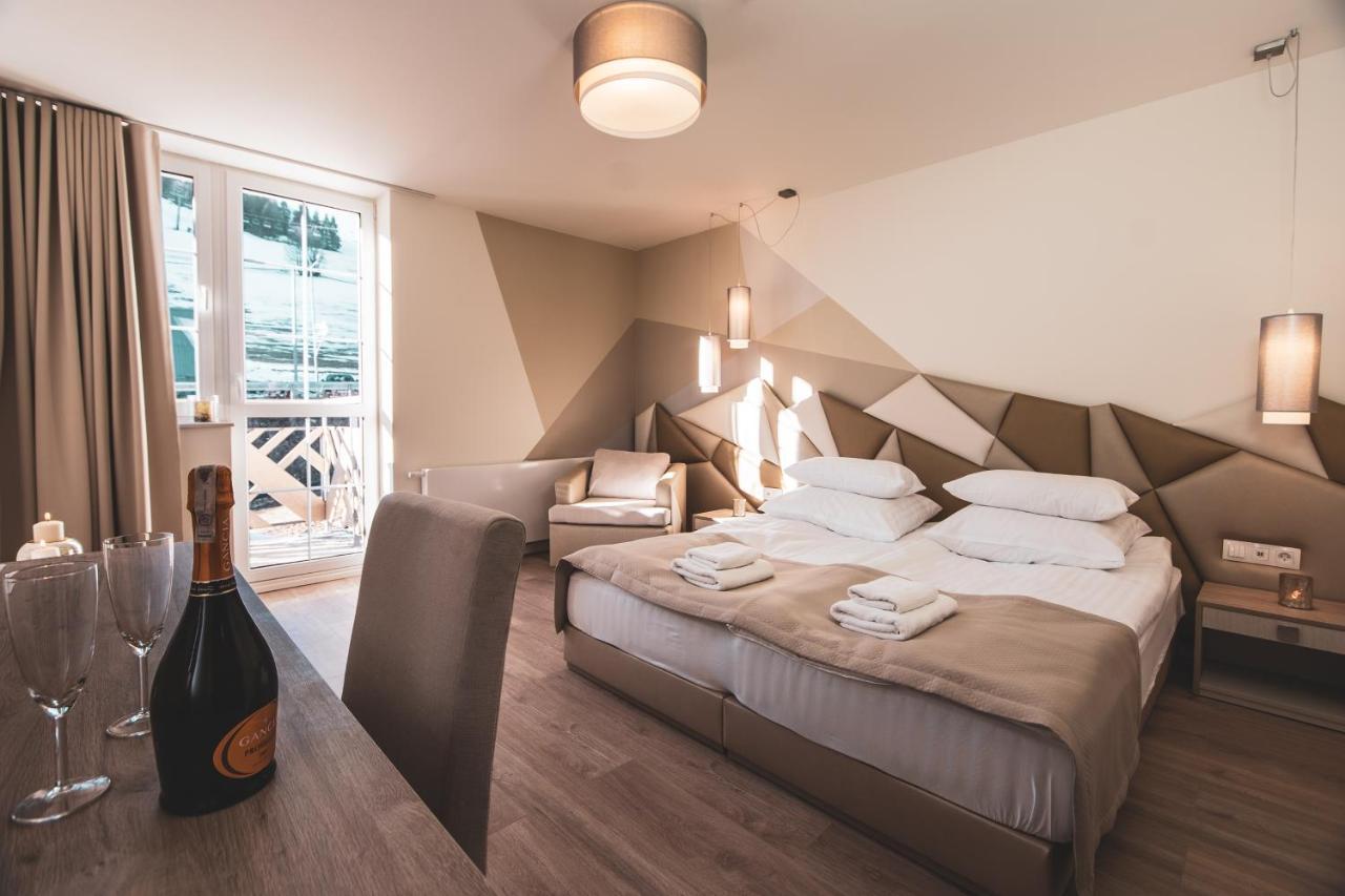 Skalka Zieleniec Hotell Duszniki Zdrój Exteriör bild